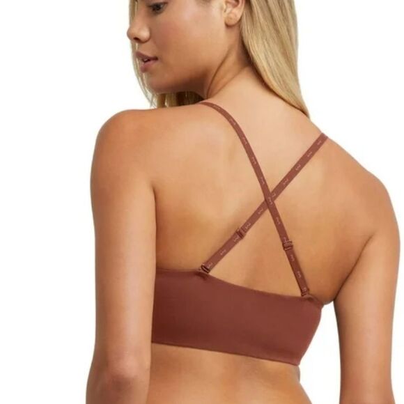 Maidenform Basically Sexy Seamless Scoop Cropped Bralette- Feathered Brown - Picture 3 of 10